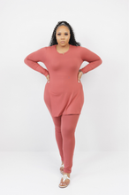 Load image into Gallery viewer, Plus Size 2 Piece Legging Set
