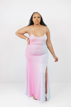 Load image into Gallery viewer, Plus Size Sleevless Maxi Dress
