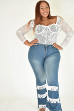 Load image into Gallery viewer, Women&#39;s Plus Size Bootcut Jeans (Tassel)

